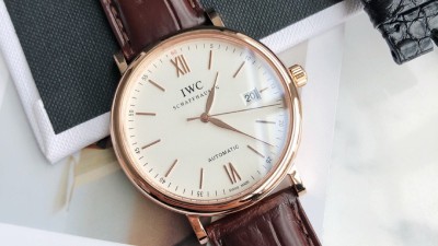 IWC 시계